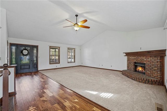 619 Stoney Creek Road, Woodstock, GA 30188