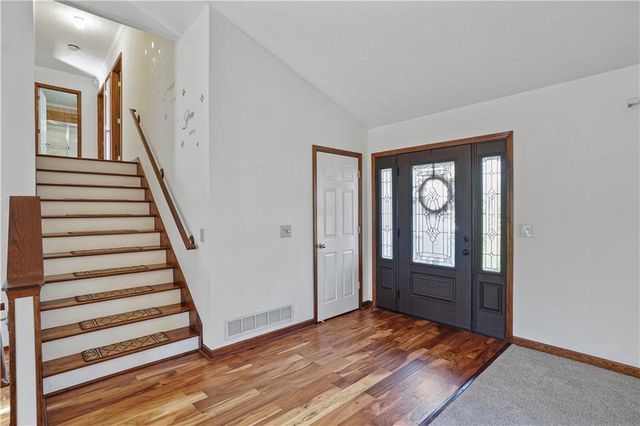 619 Stoney Creek Road, Woodstock, GA 30188