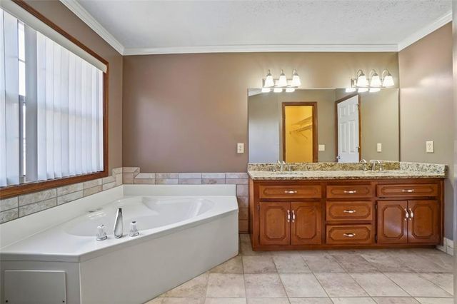 619 Stoney Creek Road, Woodstock, GA 30188