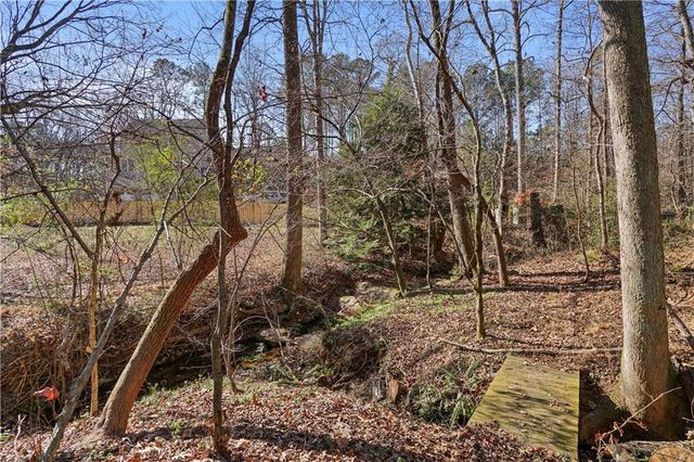 619 Stoney Creek Road, Woodstock, GA 30188