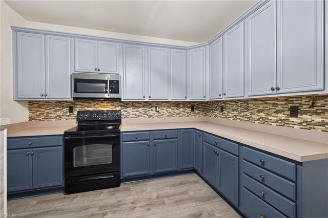 283 Green View RD, Moyock, NC 27958
