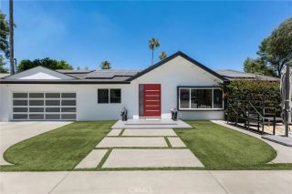 23051 Burbank Boulevard, Woodland Hills, CA 91367