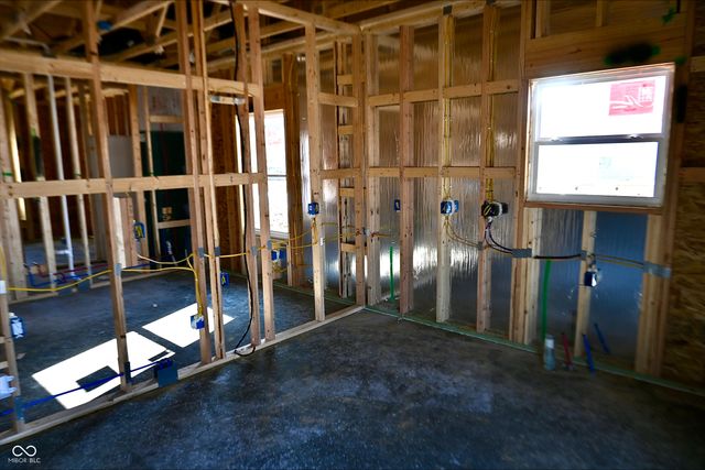 4372 Sedgewick Court, Columbus, IN 47201