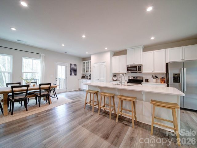 3404 Timber Mill Drive, Matthews, NC 28104