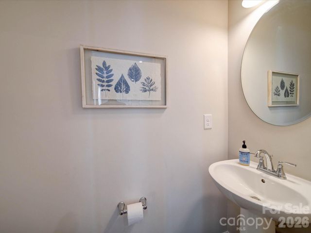 3404 Timber Mill Drive, Matthews, NC 28104