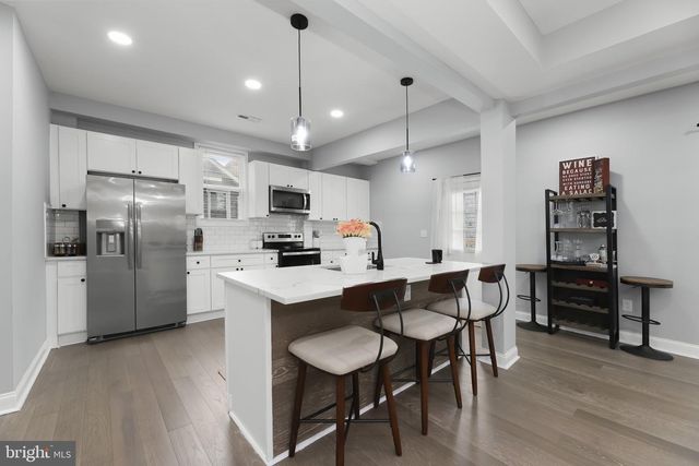 2923 SILVER HILL AVE, Baltimore, MD 21207