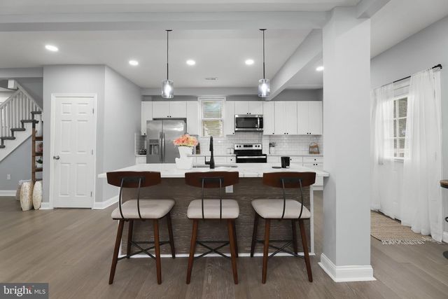 2923 SILVER HILL AVE, Baltimore, MD 21207