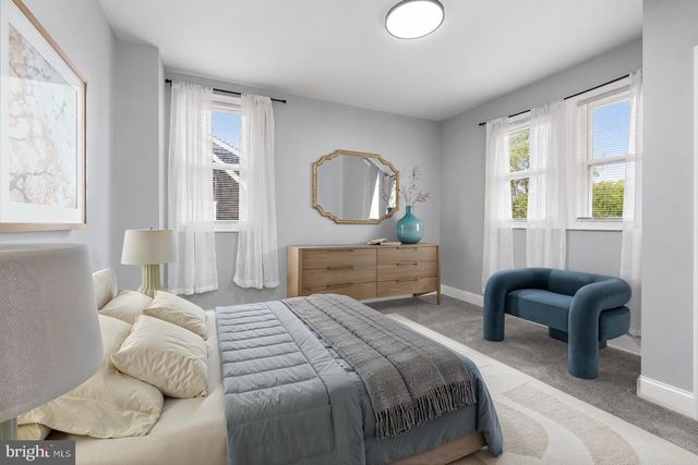 2923 SILVER HILL AVE, Baltimore, MD 21207