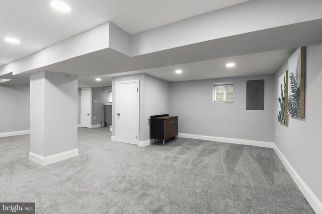 2923 SILVER HILL AVE, Baltimore, MD 21207