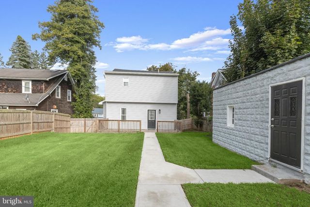 2923 SILVER HILL AVE, Baltimore, MD 21207