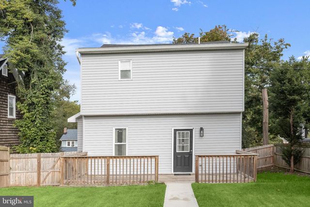 2923 SILVER HILL AVE, Baltimore, MD 21207