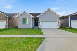 2324 Paine Street NE, Bondurant, IA 50035