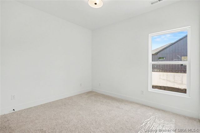 5009 Win Way, Jeffersonville, IN 47130