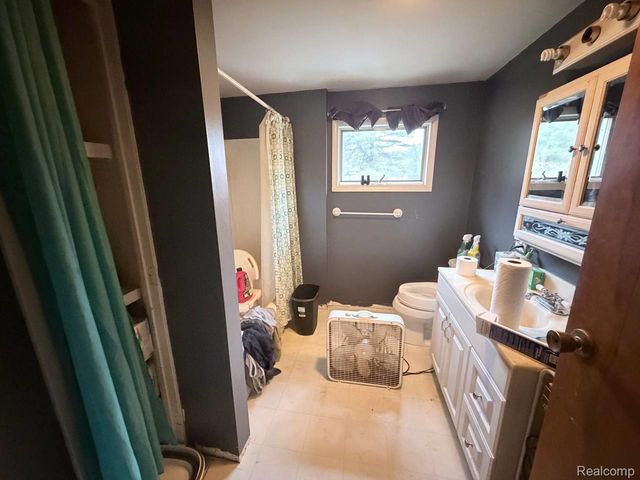 10157 Willowbrook Drive, Flushing Charter Township, MI 48433