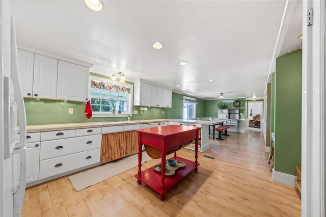 31615 Leon, Winchester, CA 92596