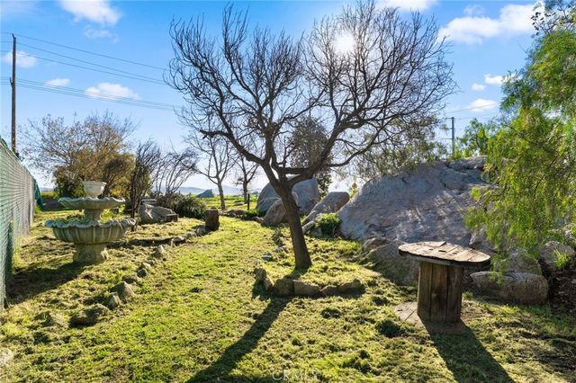 31615 Leon, Winchester, CA 92596