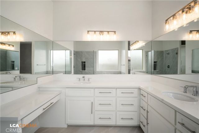 8707 Latera Court, Bakersfield, CA 93314