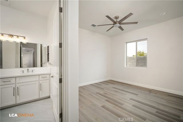 8707 Latera Court, Bakersfield, CA 93314