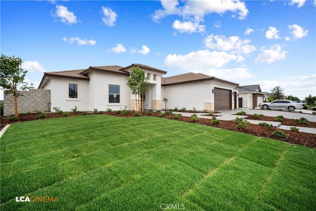 8707 Latera Court, Bakersfield, CA 93314
