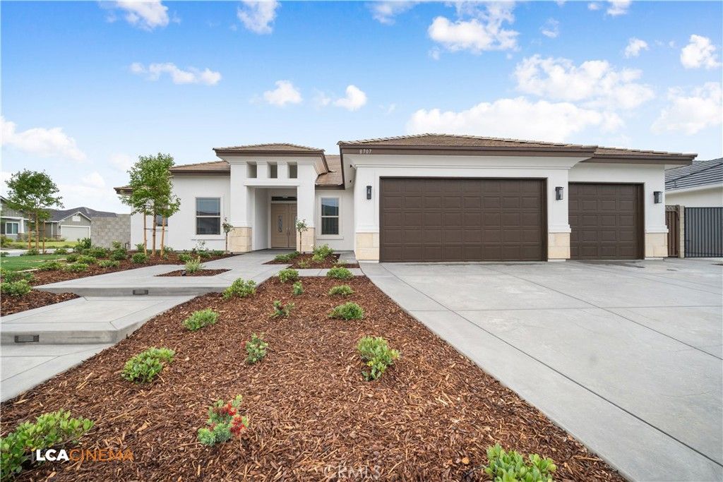 8707 Latera Court, Bakersfield, CA 93314