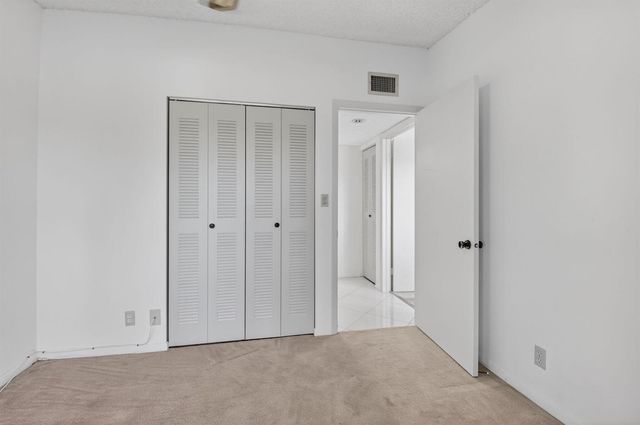 15496 Lakes Of Delray Boulevard 206, Delray Beach, FL 33484