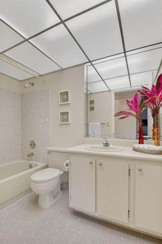 15496 Lakes Of Delray Boulevard 206, Delray Beach, FL 33484