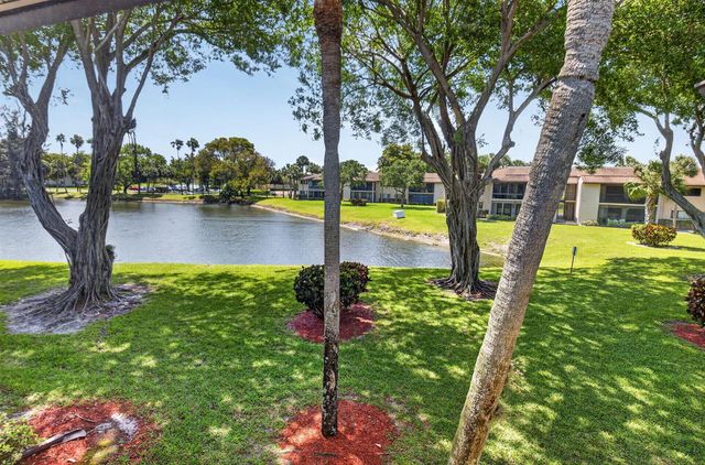 15496 Lakes Of Delray Boulevard 206, Delray Beach, FL 33484