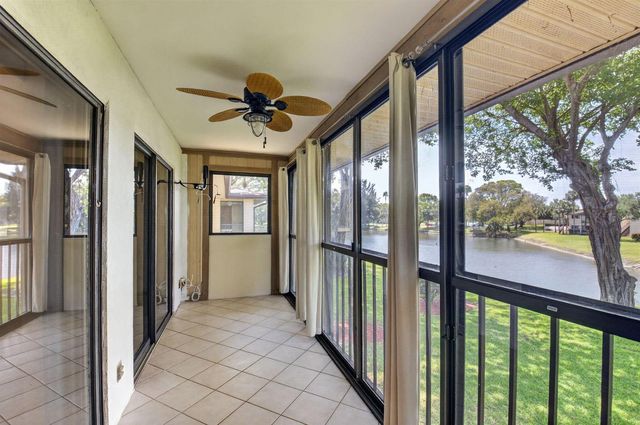 15496 Lakes Of Delray Boulevard 206, Delray Beach, FL 33484