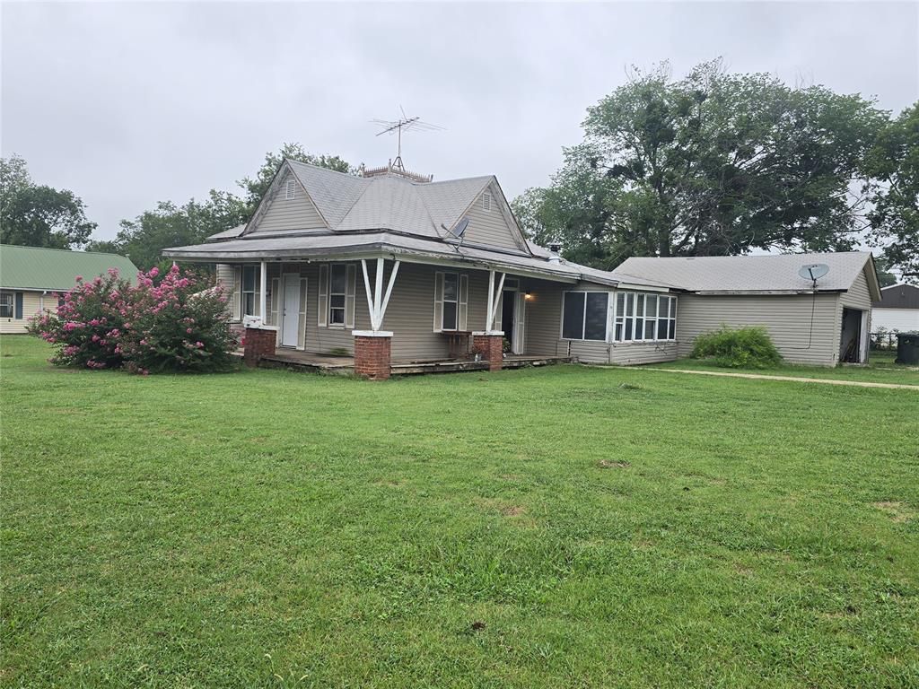 303 W Main Street, Tecumseh, OK 74873