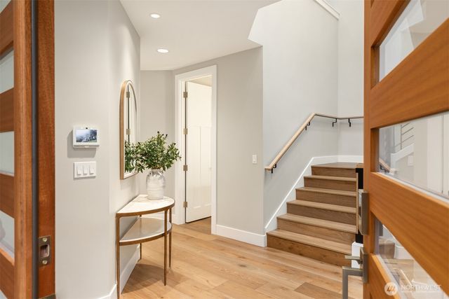 4475 Pleasant Beach Drive NE, Bainbridge Island, WA 98110