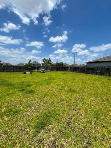 16651 Olivewood Lane, Conroe, TX 77302