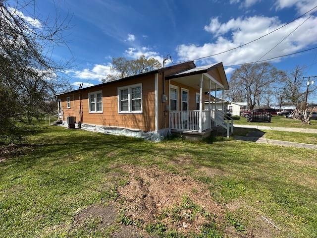 905 Washington St, Patterson, LA 70392