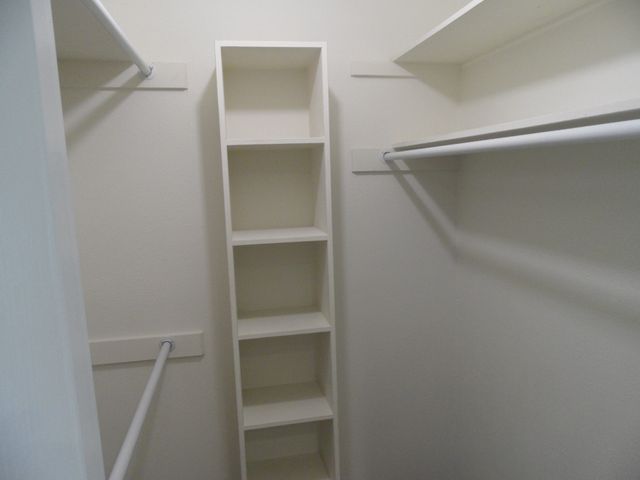 5747 Remington Park Square, Dallas, TX 75252