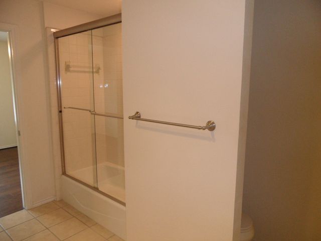 5747 Remington Park Square, Dallas, TX 75252