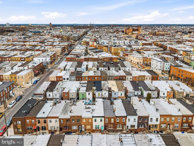 2426 S ALDER ST, Philadelphia, PA 19148