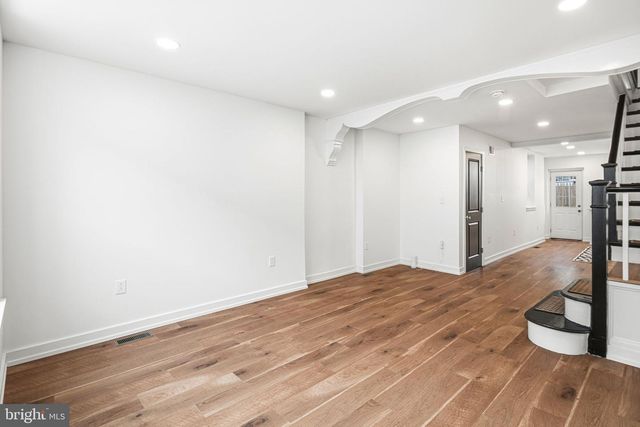 2426 S ALDER ST, Philadelphia, PA 19148