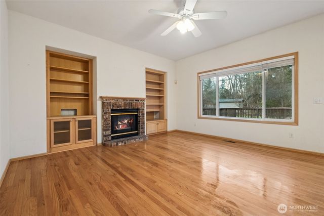 18308 SE 277TH Place, Covington, WA 98042