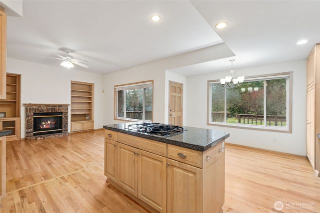 18308 SE 277TH Place, Covington, WA 98042