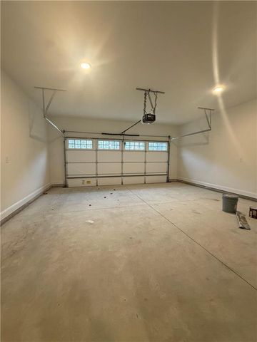 880 Porter Ridge Lane 2, Decatur, GA 30032