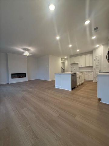 880 Porter Ridge Lane 2, Decatur, GA 30032