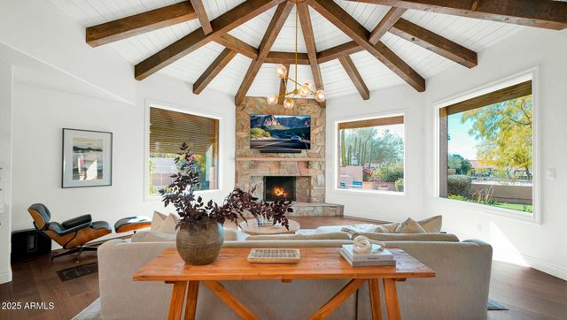 8217 E ADOBE Drive, Scottsdale, AZ 85255