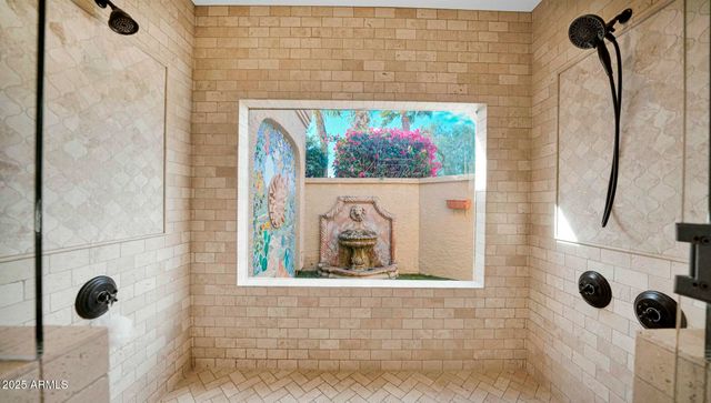 8217 E ADOBE Drive, Scottsdale, AZ 85255