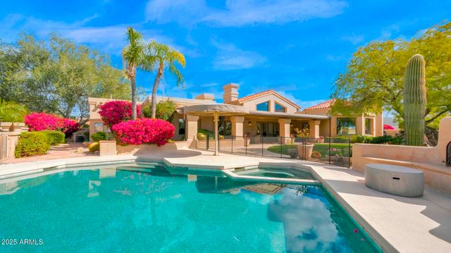 8217 E ADOBE Drive, Scottsdale, AZ 85255