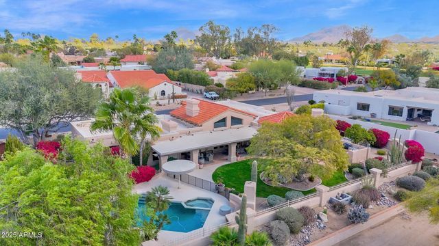 8217 E ADOBE Drive, Scottsdale, AZ 85255