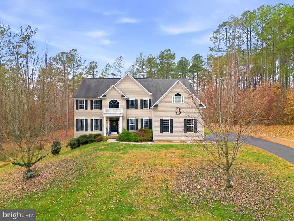 51 SERENE HILLS DR, Fredericksburg, VA 22406