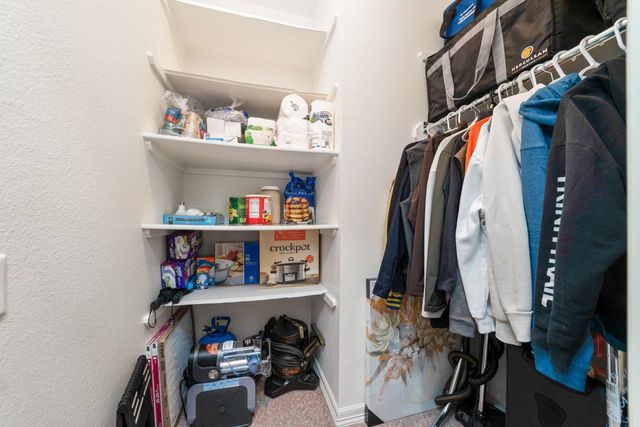 706 S White Oak Rd, White Oak, TX 75693