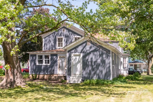 213 N Main Street, Sandwich, IL 60548