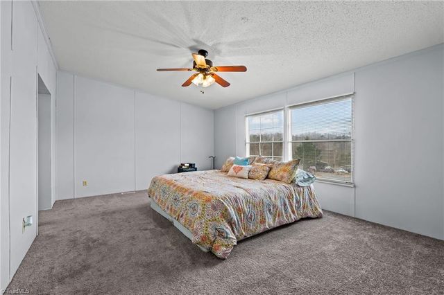 1058 Pearl Court, Randleman, NC 27317