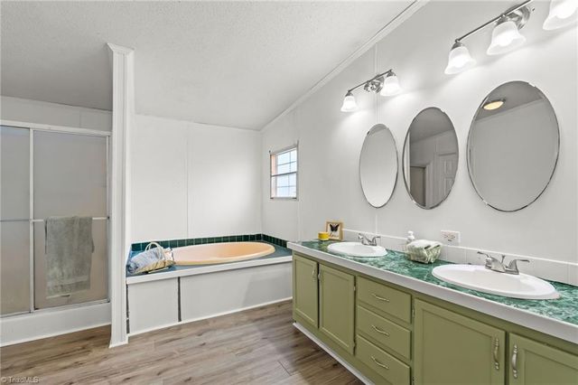 1058 Pearl Court, Randleman, NC 27317