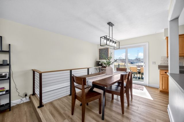 7004 Twana Drive, Urbandale, IA 50322